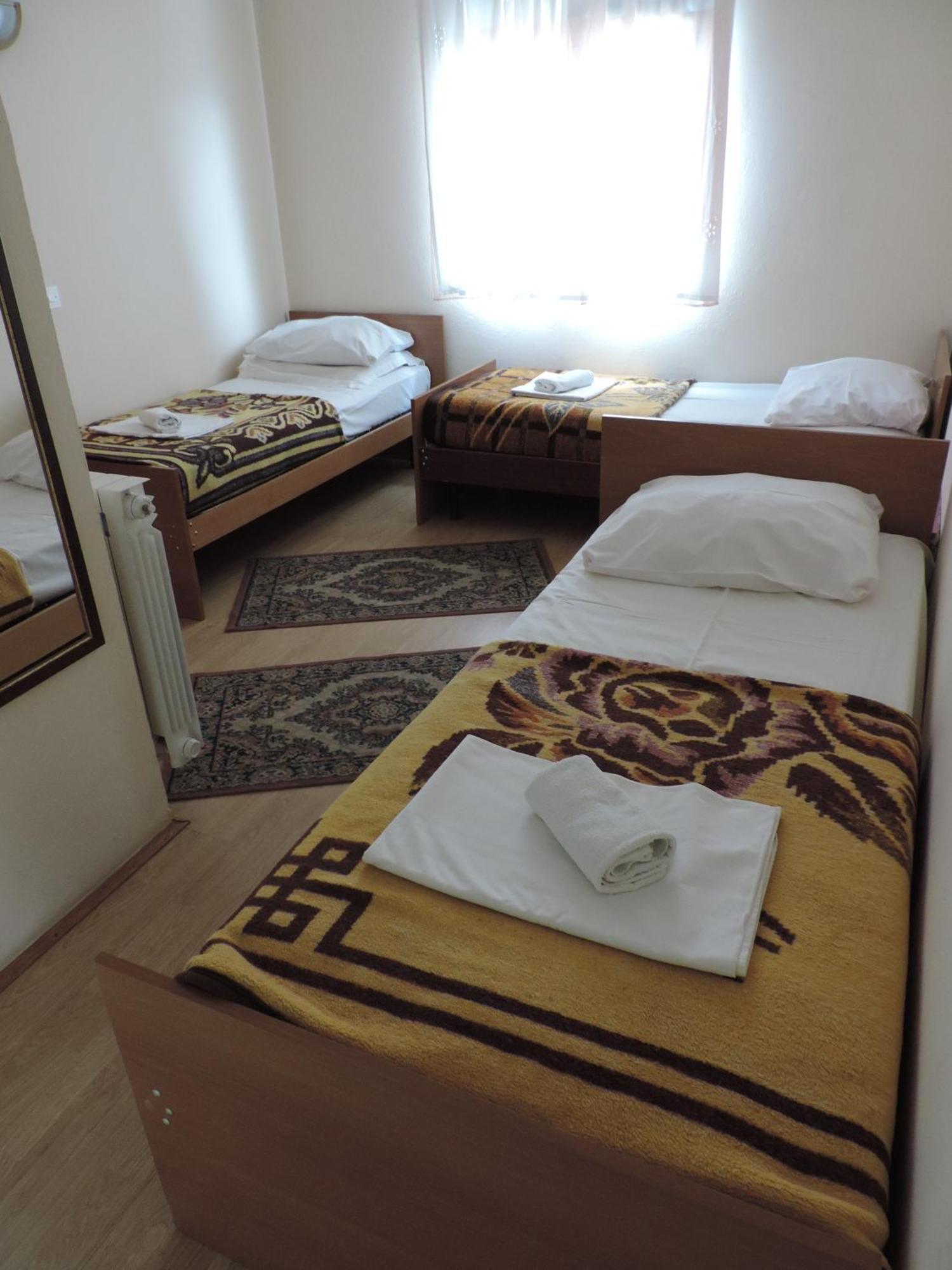 Bed And Breakfast Victoria Ogulin Bagian luar foto