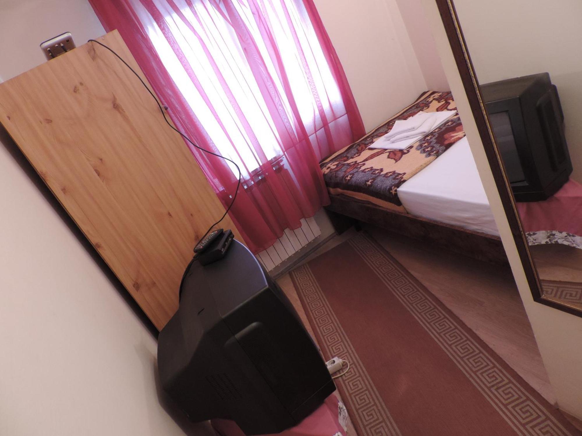 Bed And Breakfast Victoria Ogulin Bagian luar foto