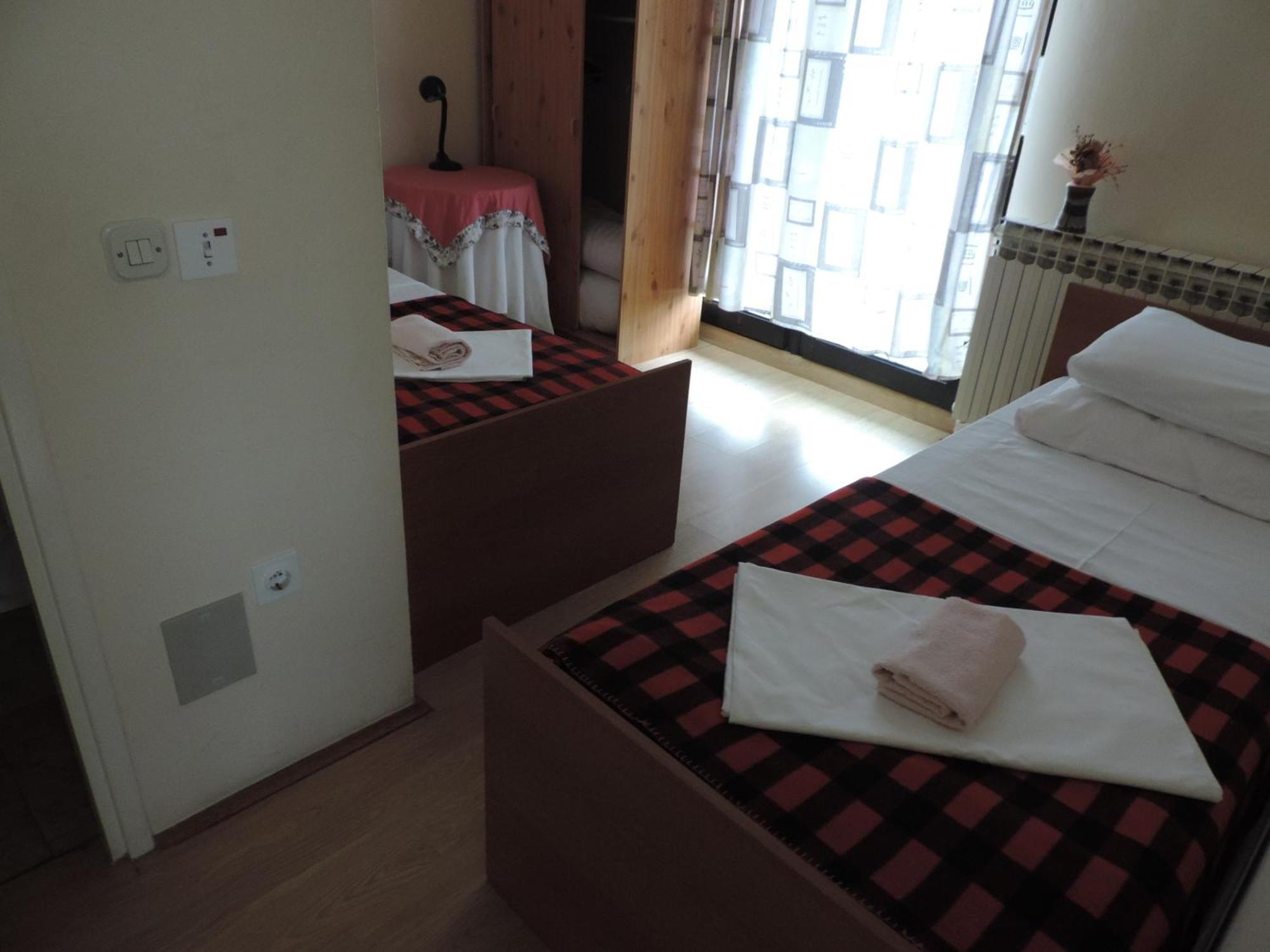 Bed And Breakfast Victoria Ogulin Bagian luar foto