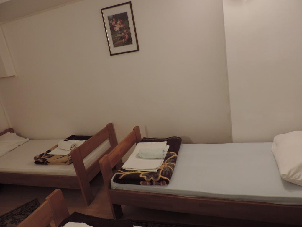 Bed And Breakfast Victoria Ogulin Ruang foto